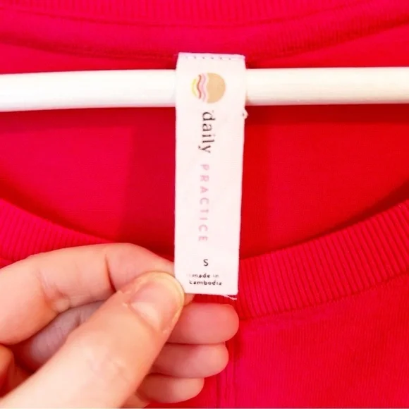 Anthropologie Daily Practice Ruched Baby Tank in Raspberry - Size Small - Picture 5 of 10